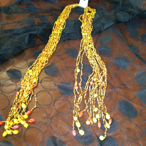 Yellow Lariat - Picture 5 of 6